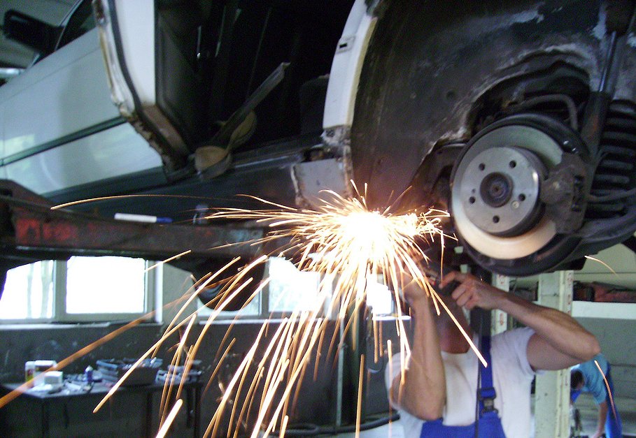 What is Car Mobile Welding Repair in London