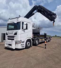 Crane Truck Team in Aylesbury