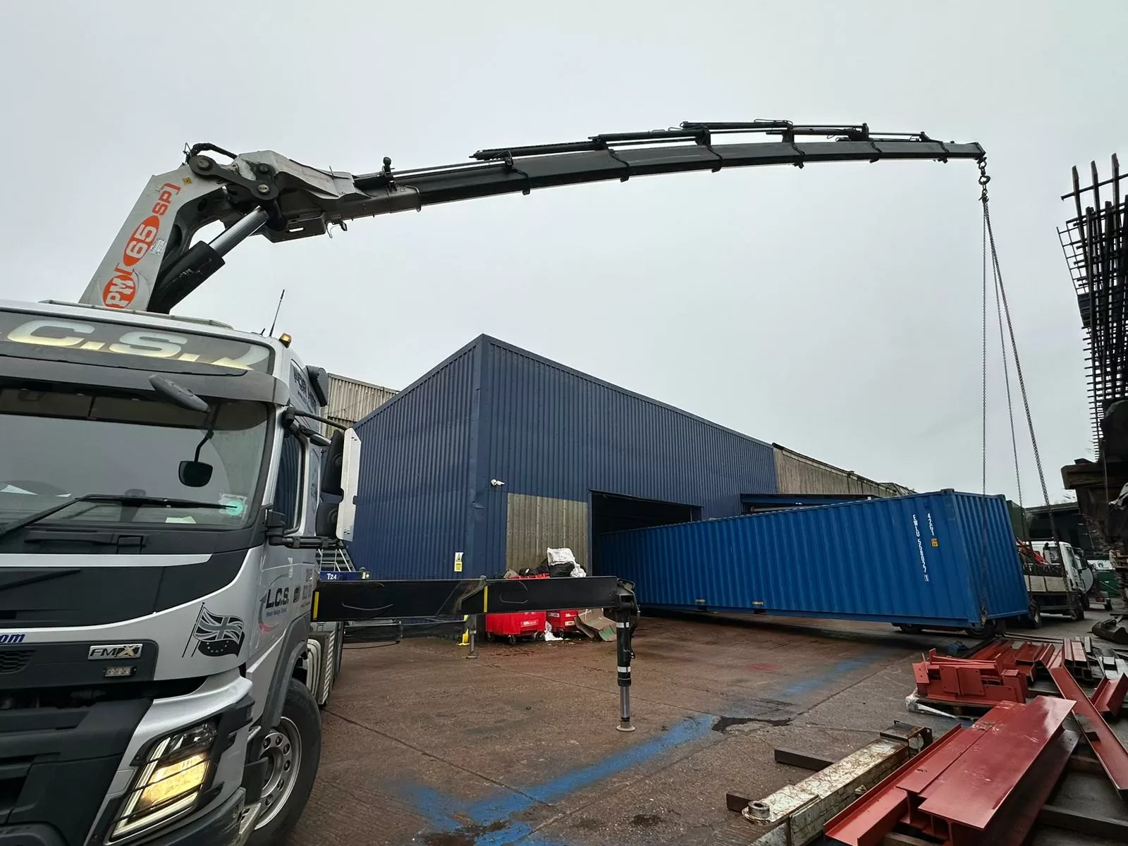 Large Crane Truck in Aylesbury