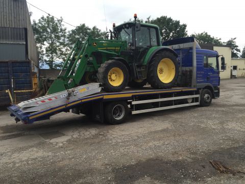 Heavy Equipment Transport in London