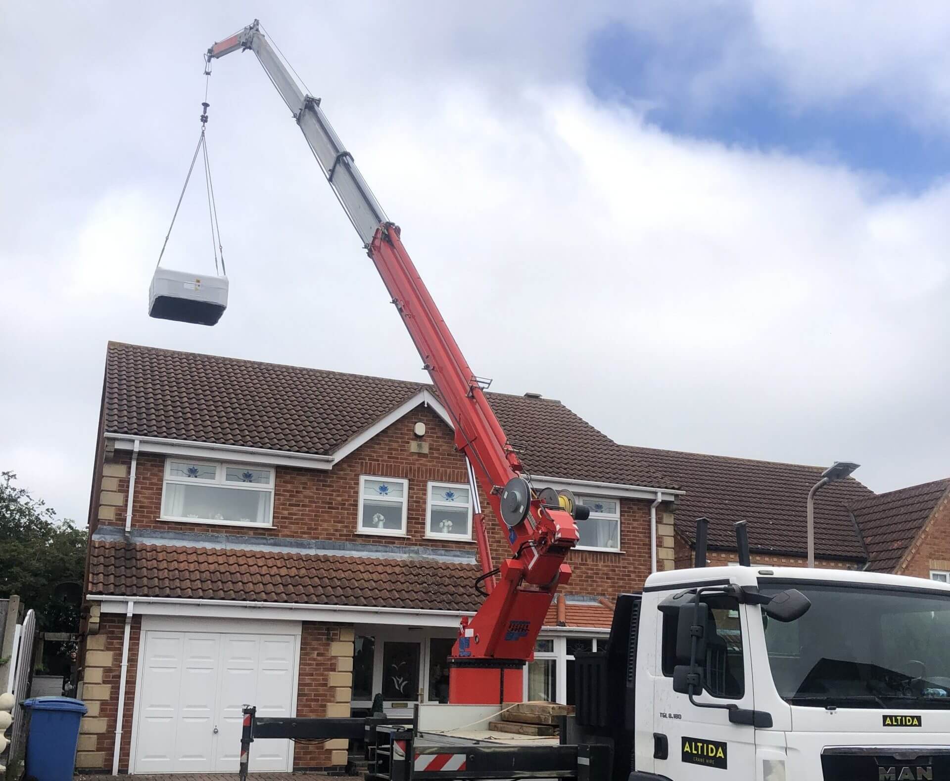 Hot Tub Movers Transport Team in London