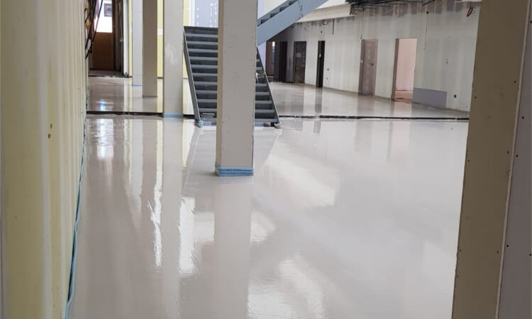 Large Floor Screeding in Wendover