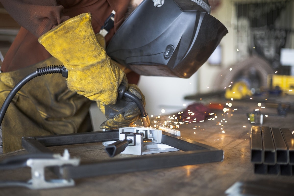 Professional Mobile Welder in Bracknell